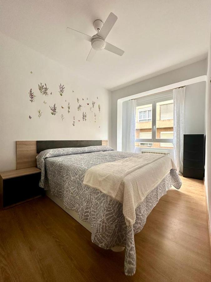 Appartement La Isla De Perez Galdos à Logroño Extérieur photo